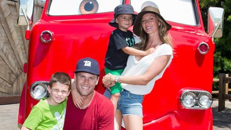 Filha de Gisele Bündchen recria foto de ensaio fotográfico antigo da modelo