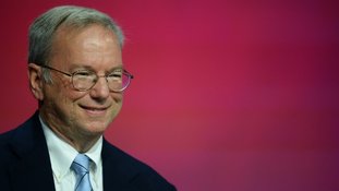 "Eu estava errado", diz Eric Schmidt, CEO da Alphabet, sobre inteligência artificial