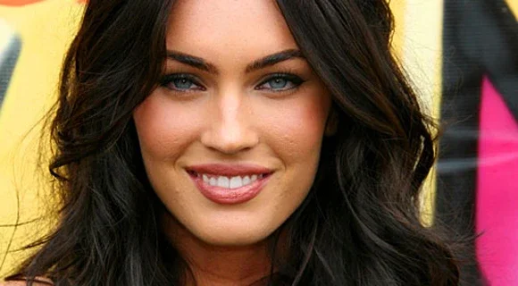 Megan Fox revela sofrer de dismorfia corporal: 