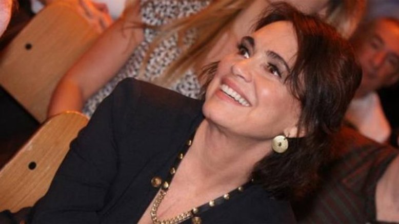 Regina Duarte celebra 50 anos de carreira em exposição