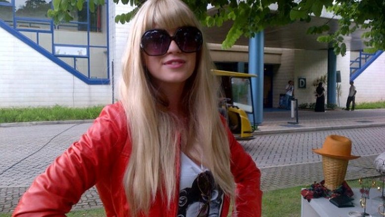 A loira Marina Ruy Barbosa