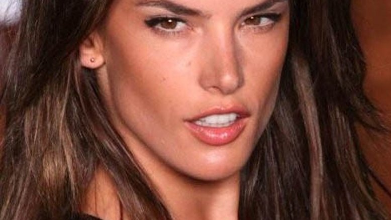 Alessandra Ambrosio no SPFW