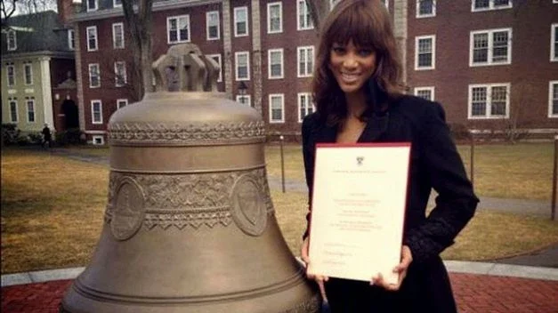 O diploma de Tyra Banks