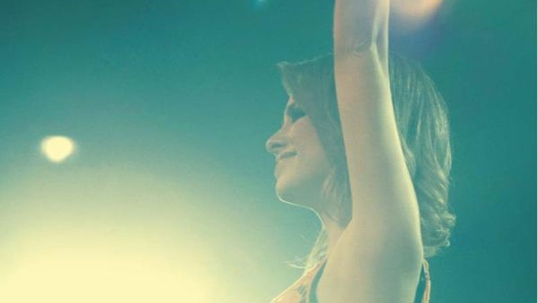 Sandy divulga capa do novo DVD