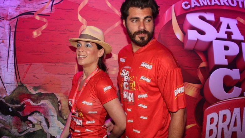 A torcida de Thiago Lacerda e Vanessa Lóes