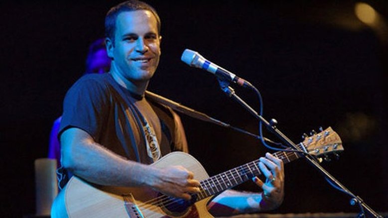 Jack Johnson doa cachê dos shows