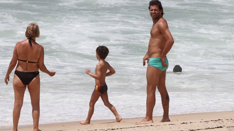 Henri Castelli na praia