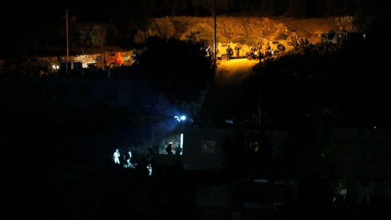 Forças israelenses fecham rádio palestina na Cisjordânia