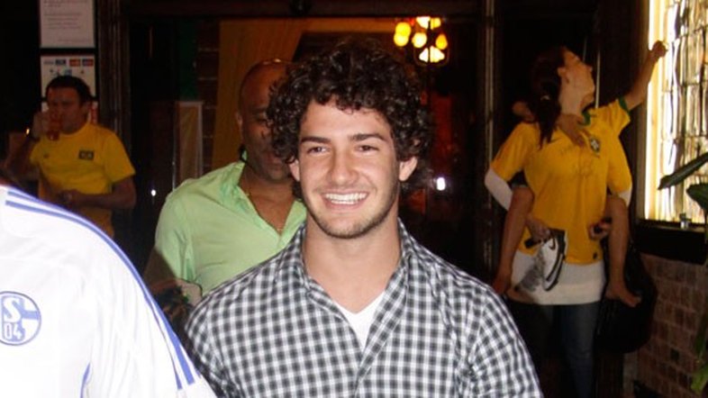Pato assume Barbara Berlusconi