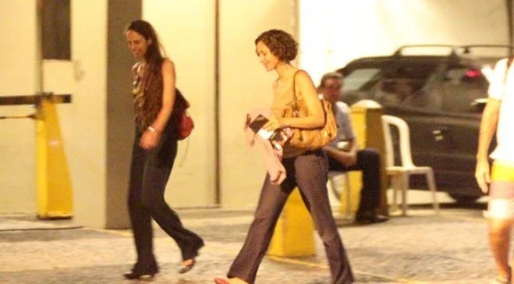 Camila Pitanga no Leblon