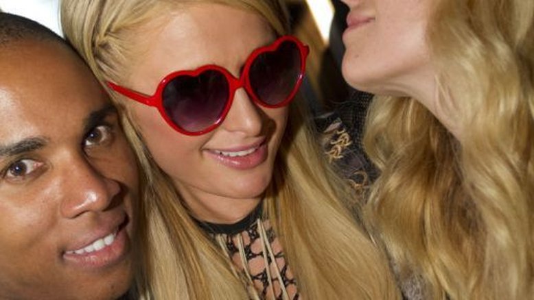 Paris Hilton na balada