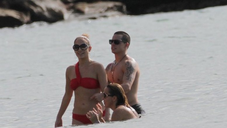 J.Lo nas águas de Fortaleza