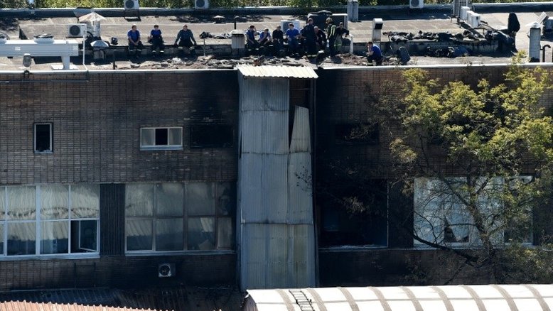 Incêndio em armazém deixa 16 mortos em Moscou