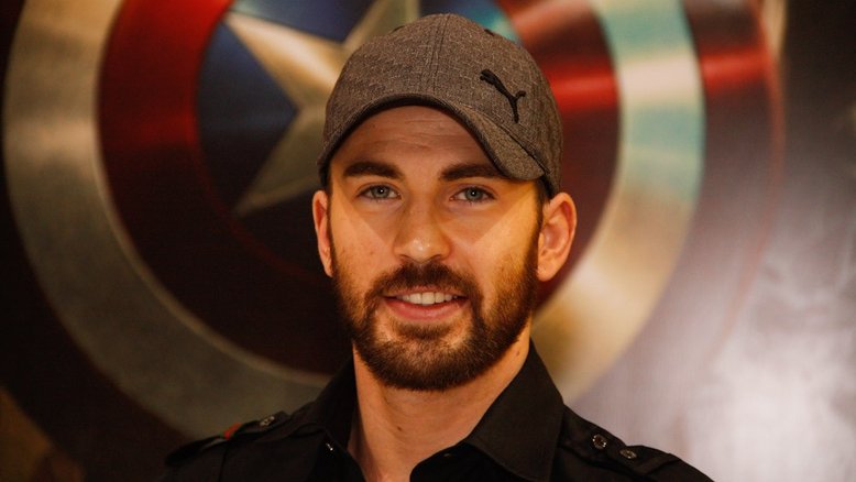 Efeito Afeganistão: Astro Chris Evans é 'cancelado' por série sobre Oriente Médio
