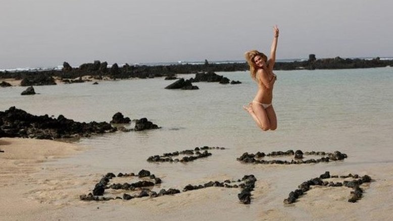 Bar Refaeli: a sereia da praia