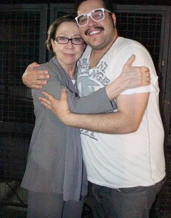 Fernanda Montenegro prestigia Tiago Abravanel