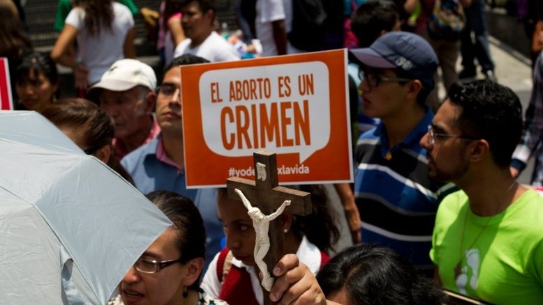 Juiz impede jovem estuprada no México de abortar