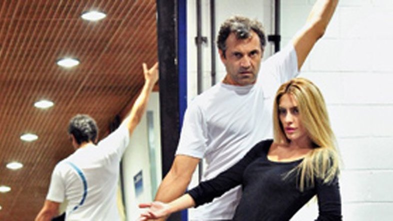 Aula de dança com Cleo Pires