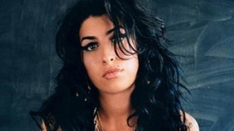 Amy: causa da morte revelada