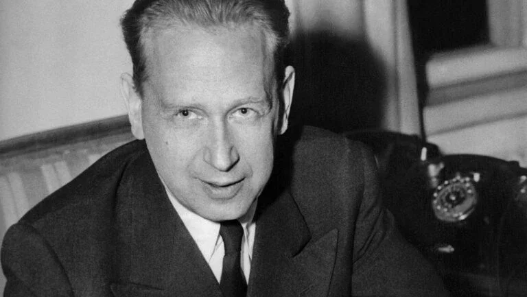 Documentos sul-africanos podem ajudar ONU a apurar morte de Dag Hammarskjöld