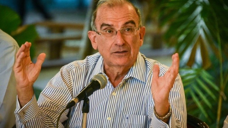 Farc e governo colombiano anunciam regras para cessar-fogo e desarmamento