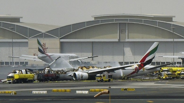 Aeroporto de Dubai reabre após quatro horas fechado por acidente