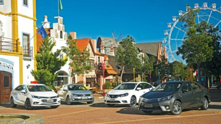 O ataque dos turbo: Cruze 1.4 e Jetta 1.4 vs. Corolla 2.0 e Sentra 2.0