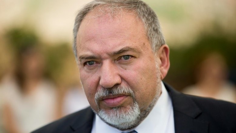 Ministro da Defesa israelense elabora política de recompensas na Cisjordânia