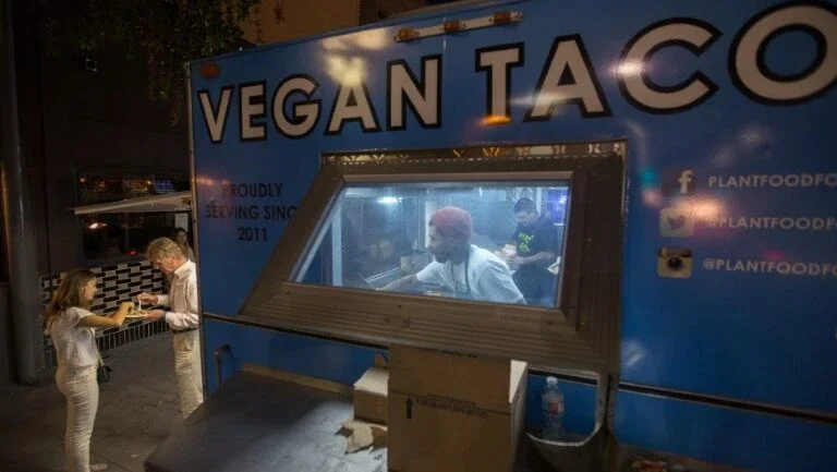 A nova moda da junk food vegana