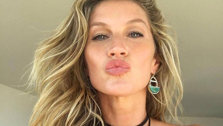 Gisele Bündchen desembarca no Brasil para participar da Olimpíada