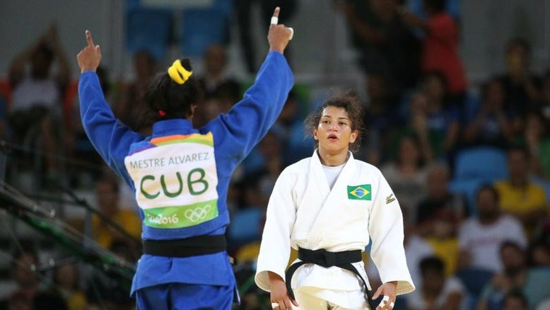 Judoca Sarah Menezes decepciona e deixa o Rio sem medalha