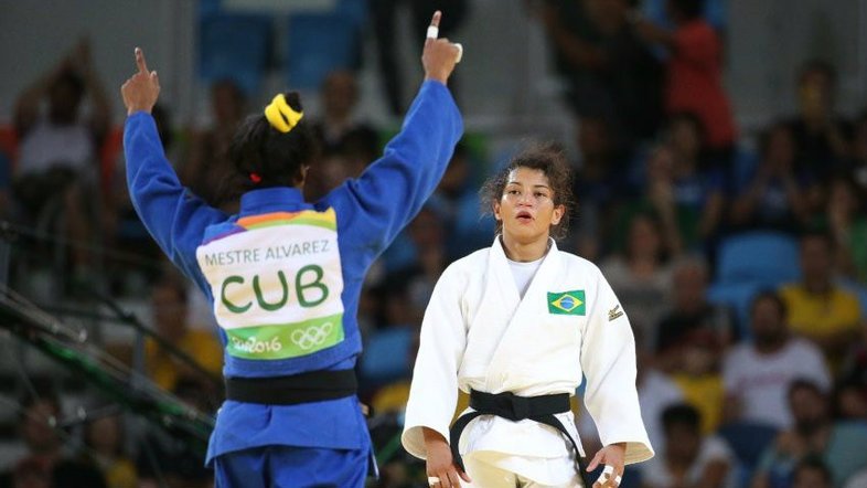 Judoca Sarah Menezes decepciona e deixa o Rio sem medalha