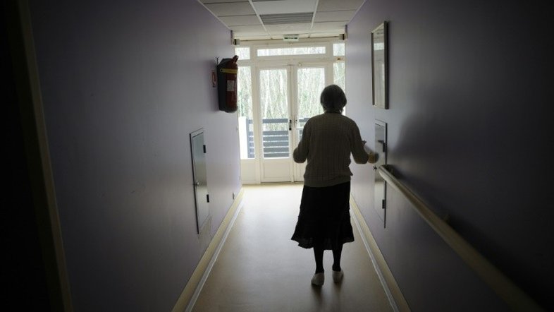 Estabilização de casos de Alzheimer em países ricos traz esperança