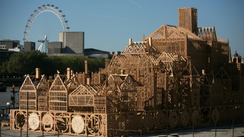 Maquete de Londres pegará fogo para lembrar incêndio de 1666