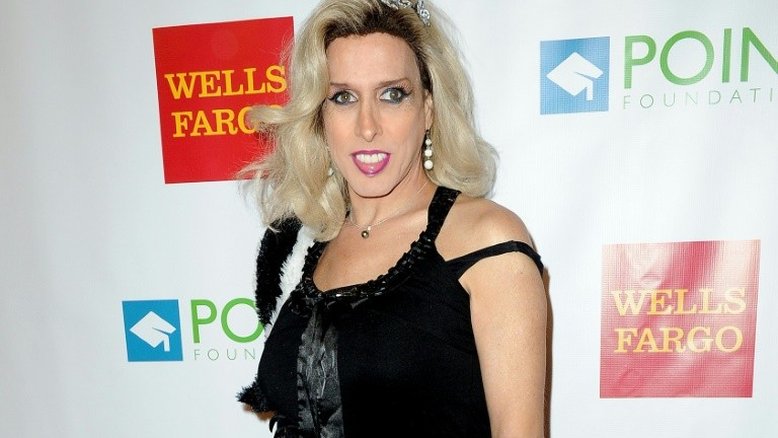 Hollywood presta homenagem à atriz transgênero Alexis Arquette