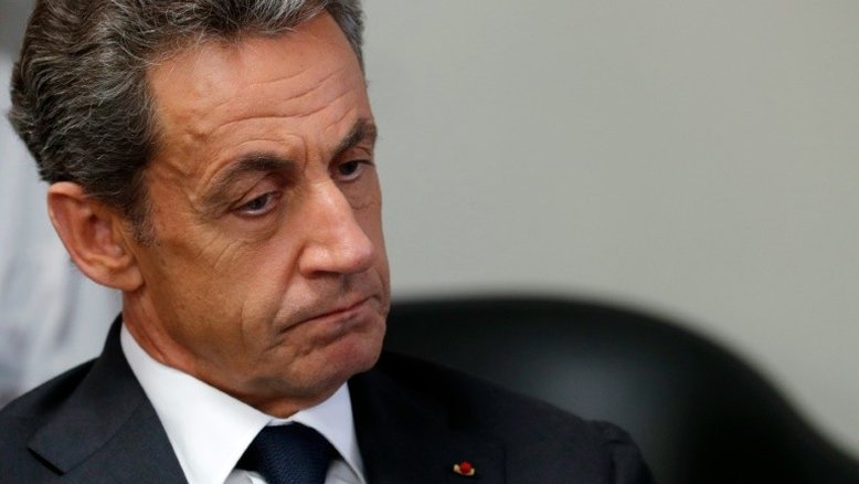 Primárias francesas começam com disputa entre Sarkozy e Juppé