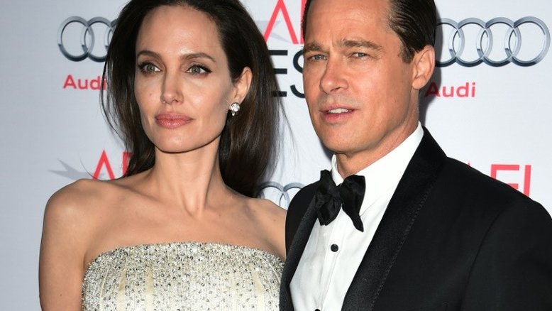 Angelina Jolie pede divórcio de Brad Pitt