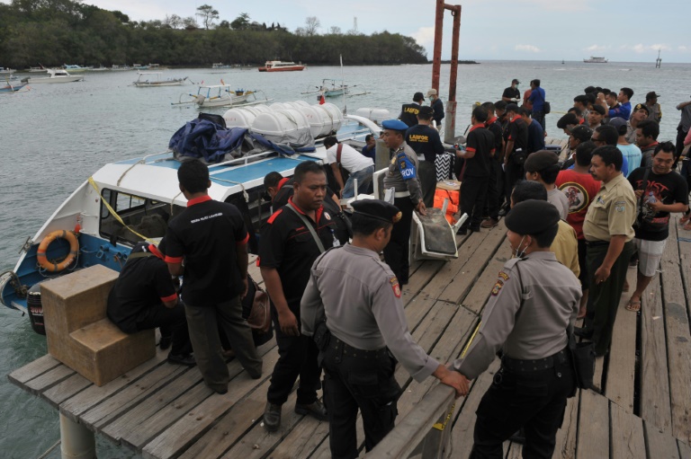Explosão em barco turístico mata dois e deixa 18 feridos em Bali
