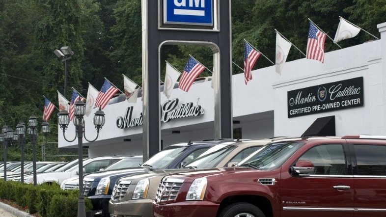 EUA: vendas de automóveis crescem mais devagar