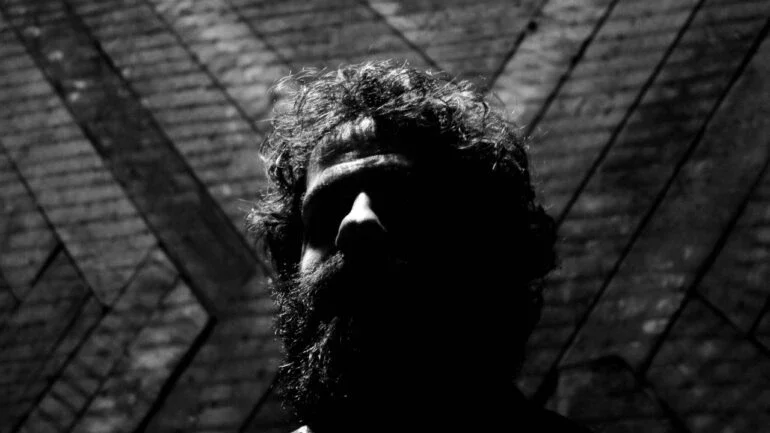 Felipe Antunes e o CD como objeto de arte