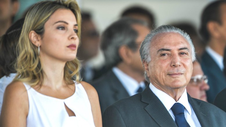 Michel Temer afirma que notícia sobre fim do casamento é falsa
