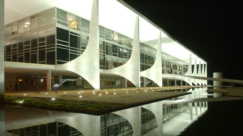 Funcionário terceirizado passa mal e morre no Palácio do Planalto