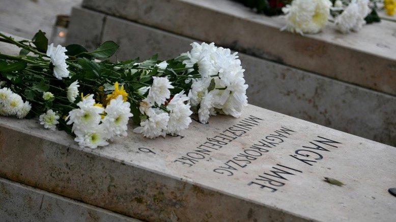 Cemitério de Mônaco entra na era digital às vésperas do dia de finados