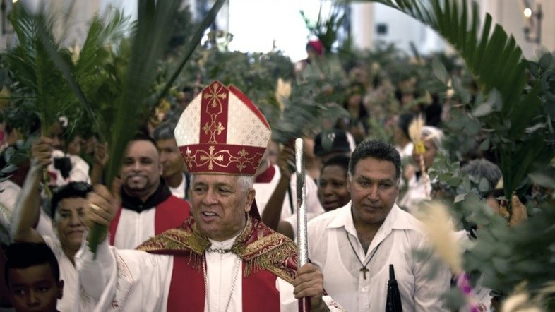 Colômbia libertará presos do ELN para atuar como 'gestores da paz'