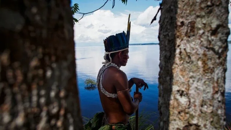 Tribos isoladas da Amazônia sofrem 