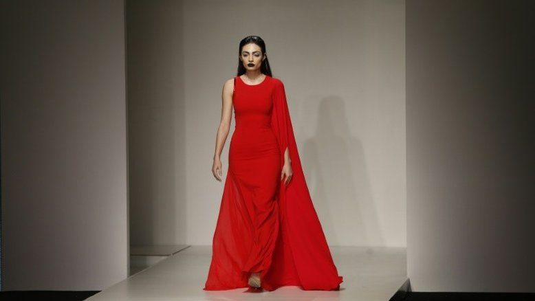 O orgulho de Rafeea, a primeira supermodelo dos Emirados