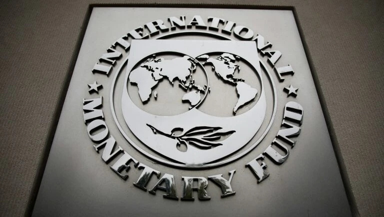 Previsões do FMI sobre o crescimento econômico em 2016