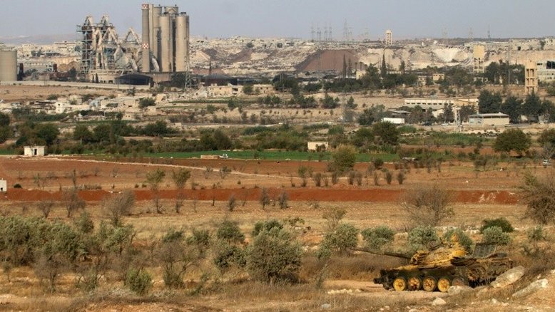 Começam preparativos para isolar cidade síria de Raqa