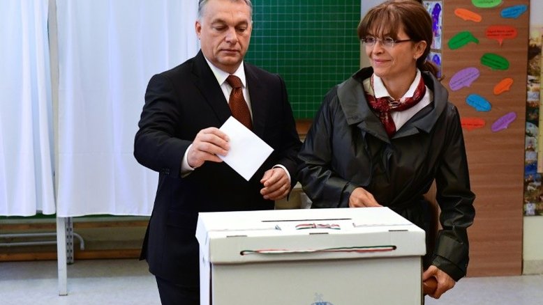 Hungria vota em referendo sobre a política migratória de Orban