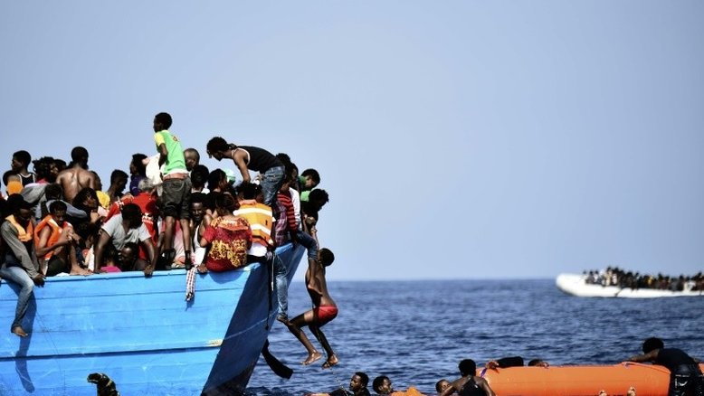 Líbia rejeita acampamentos de migrantes geridos pela UE em seu território